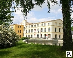 Gemeinde- und Bürgerzentrum